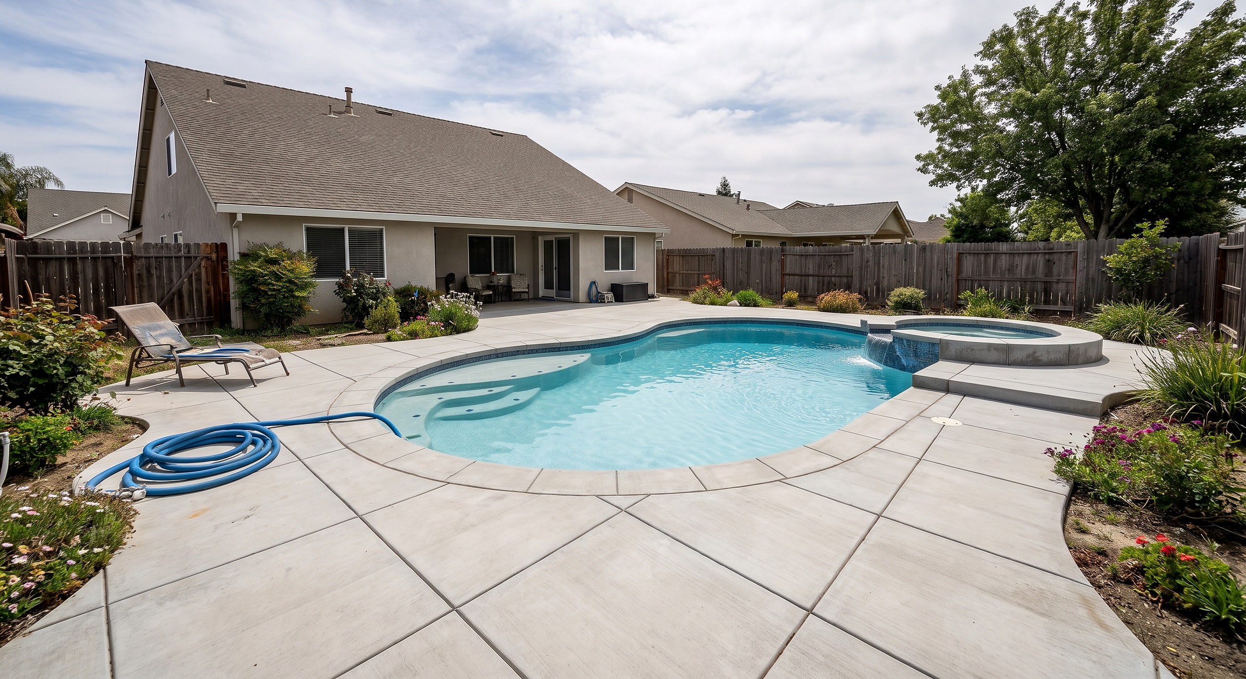 Elm Court, Kidney pool