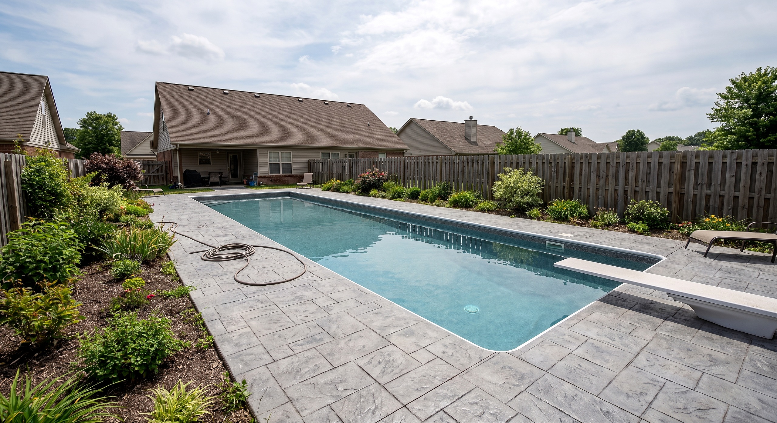 Cinder Lane, Sport / Lap Pool pool