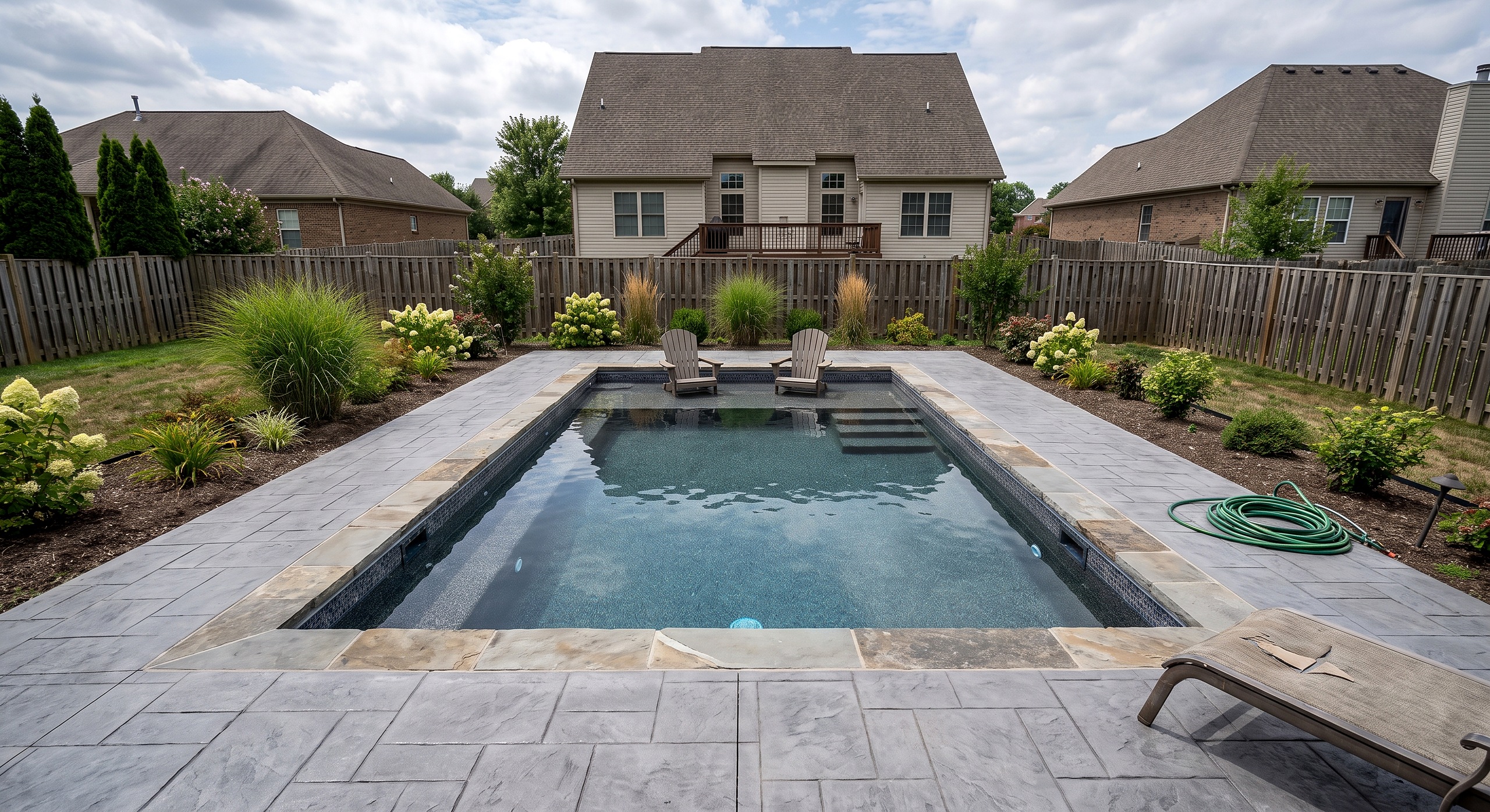 Briar Field, Plunge pool