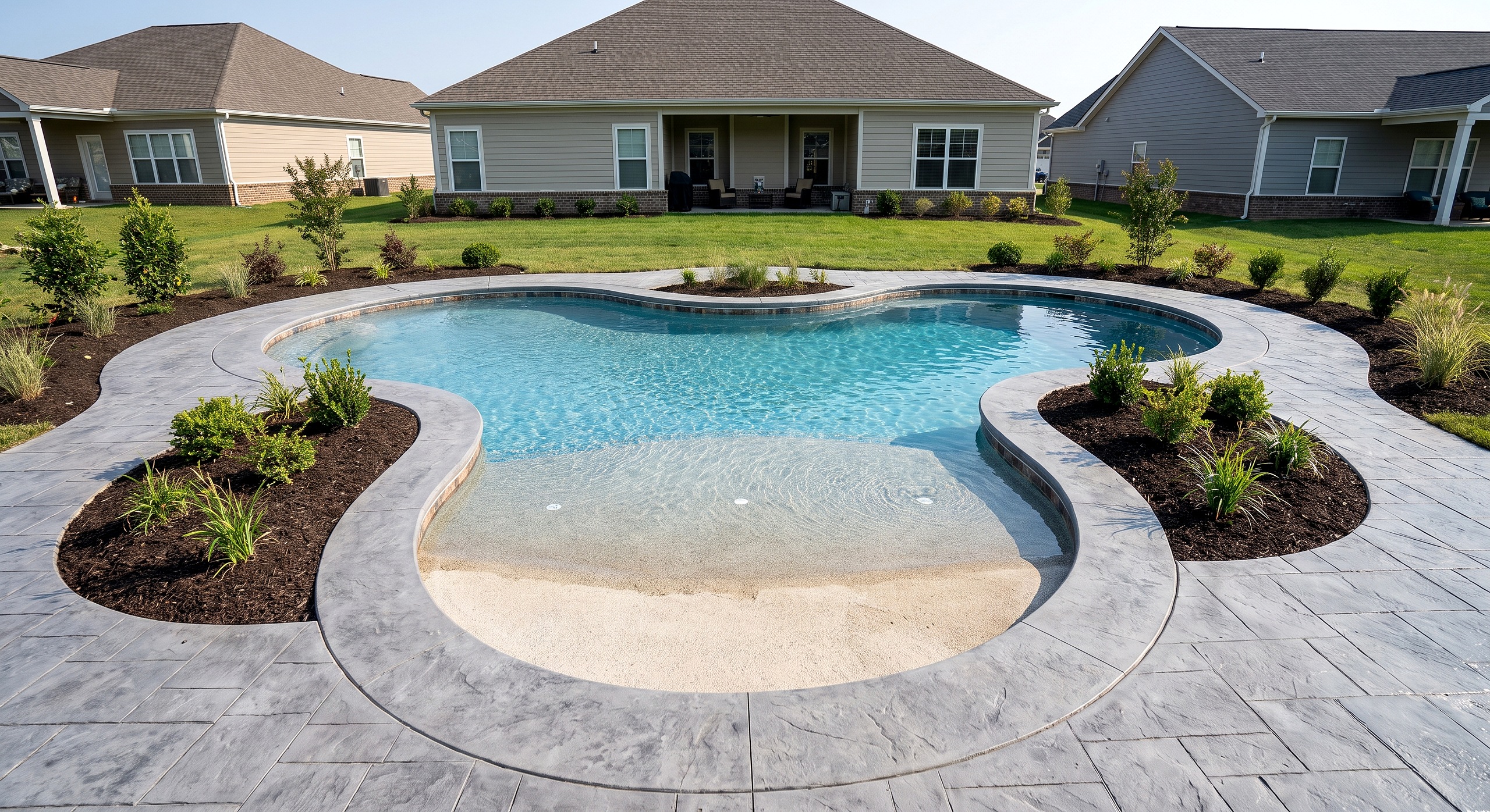 Arbor Glen, Lagoon pool