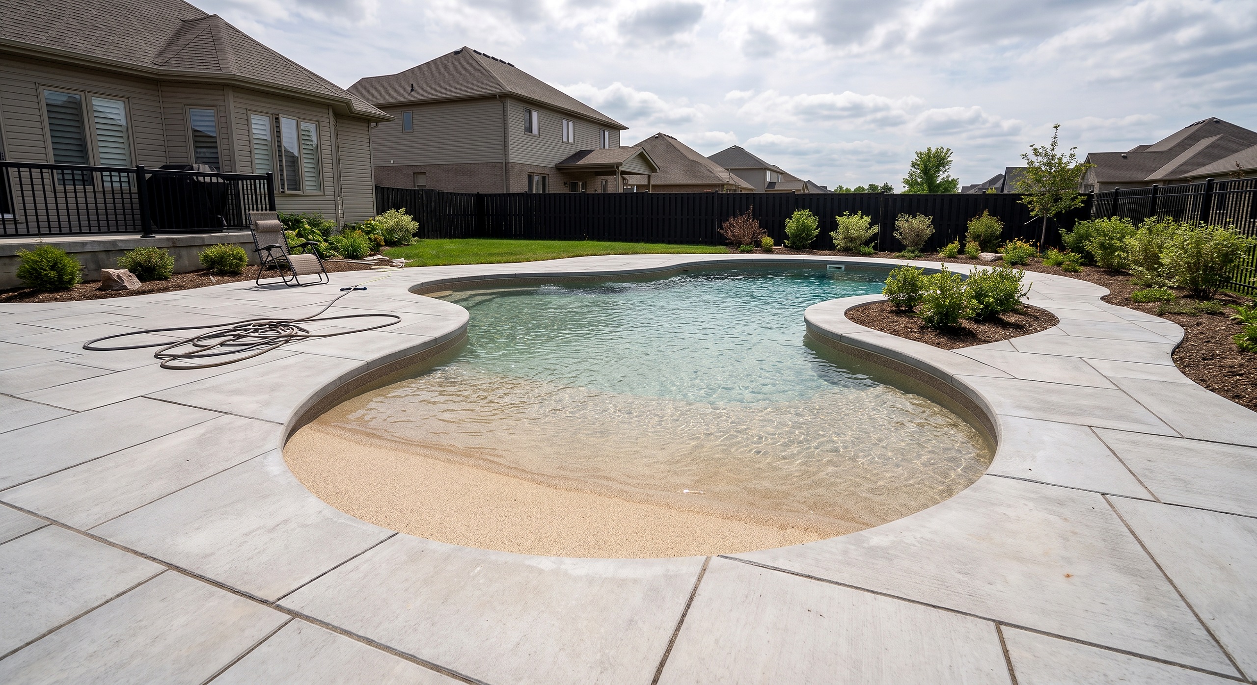 Linen Glen, Freeform / Natural pool