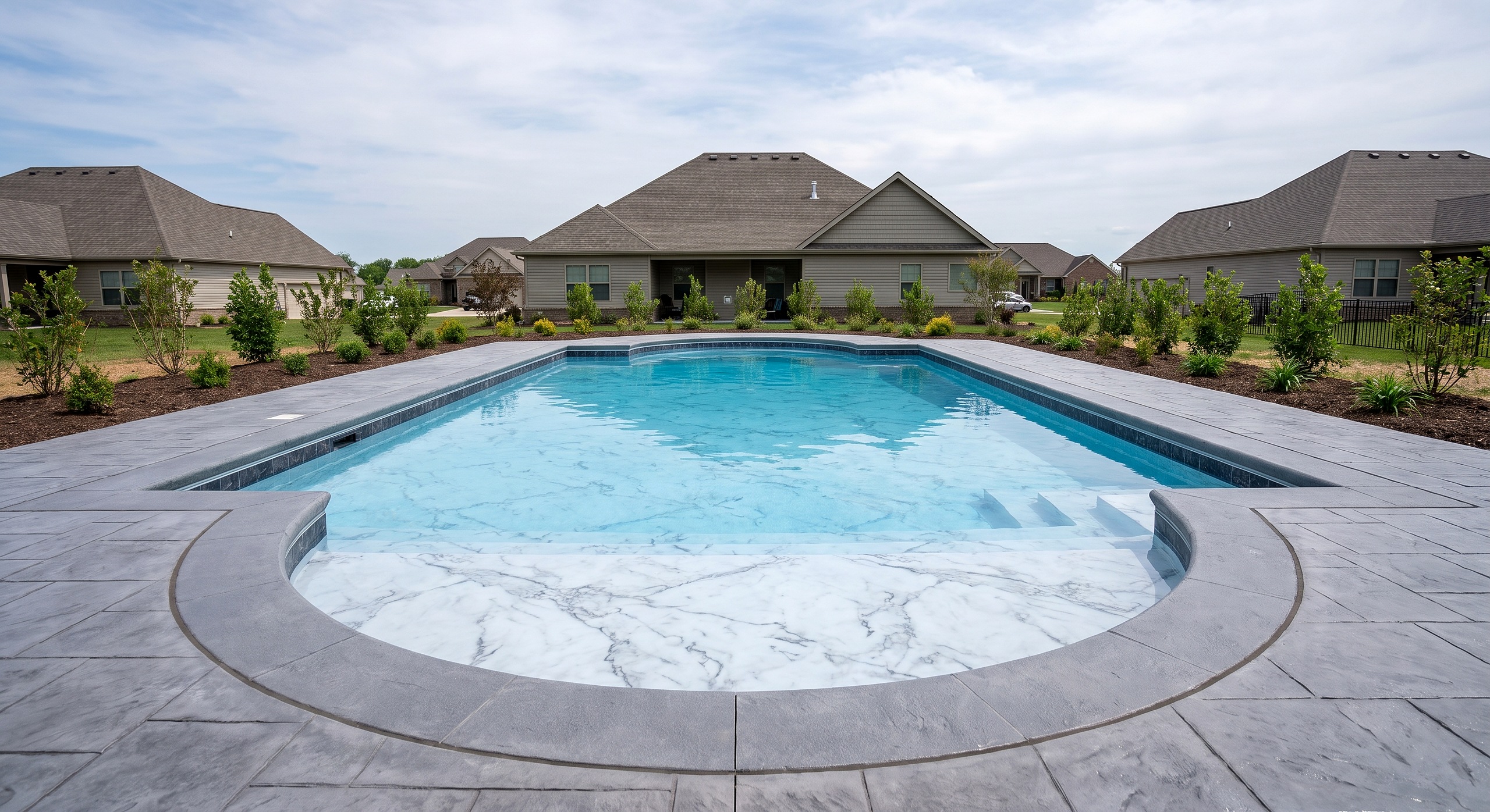 Maple Hollow, Roman pool