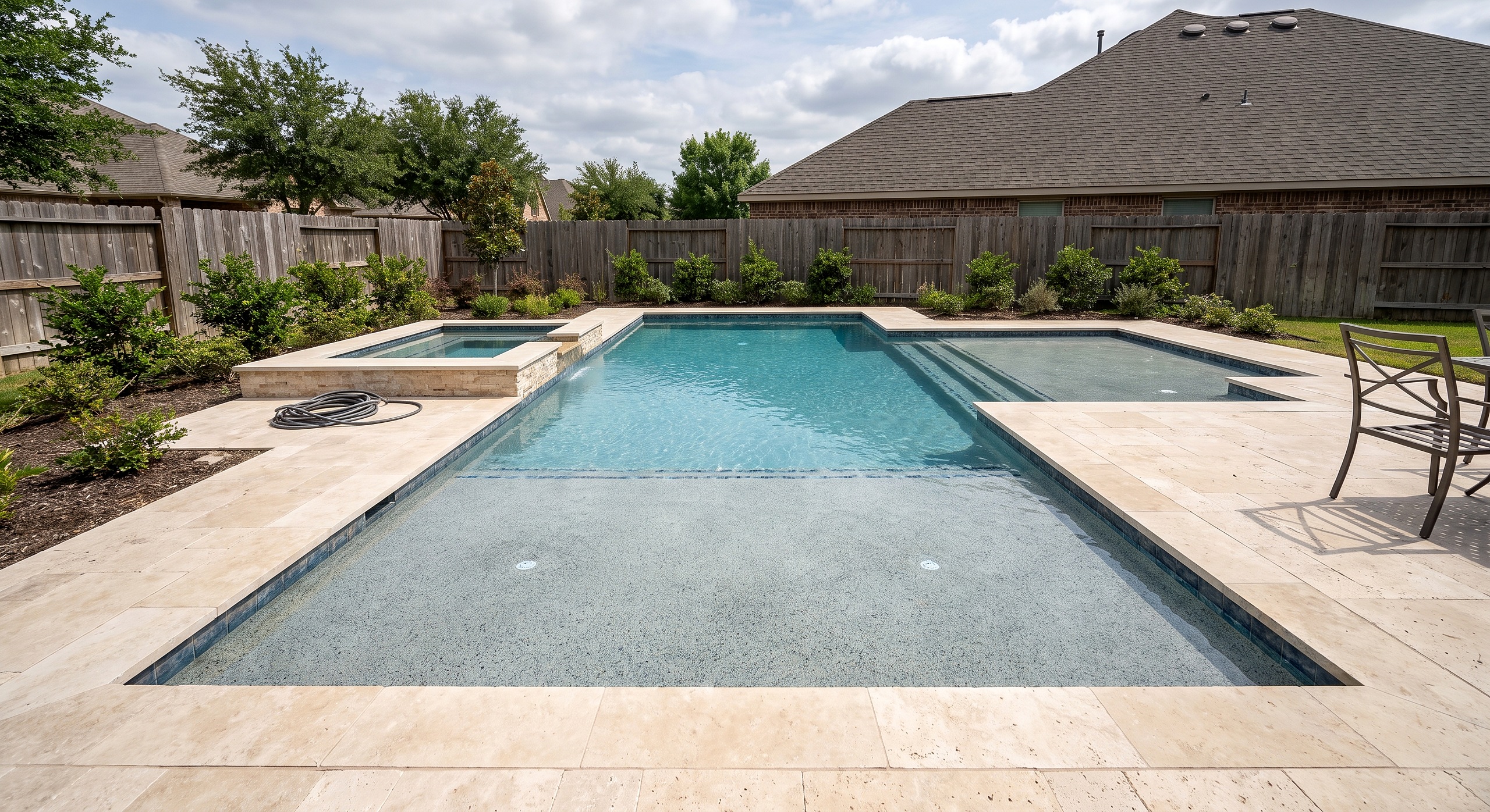 Arbor Vale, Geometric / Modern pool
